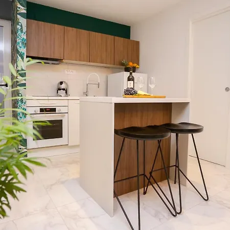 Toni Apartment