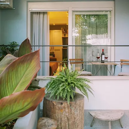 Toni Apartment