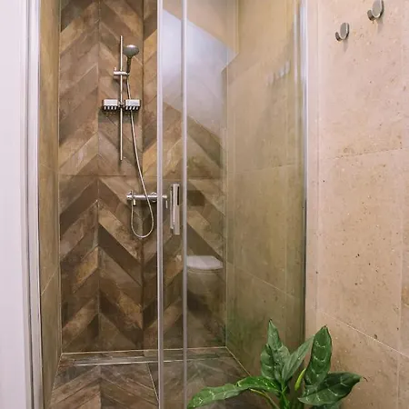 Toni Apartament