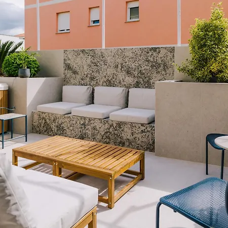 Toni Апартаменты *