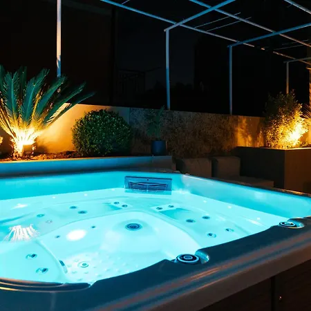 Апартаменты Toni